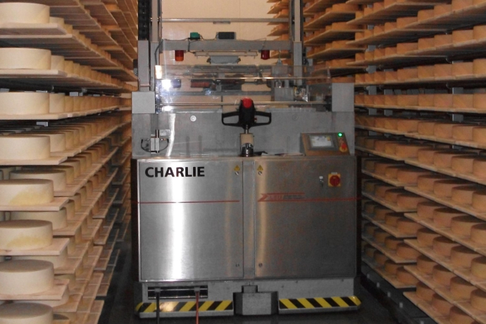 Besichtigung Käsekeller (gdl_649553116_image)